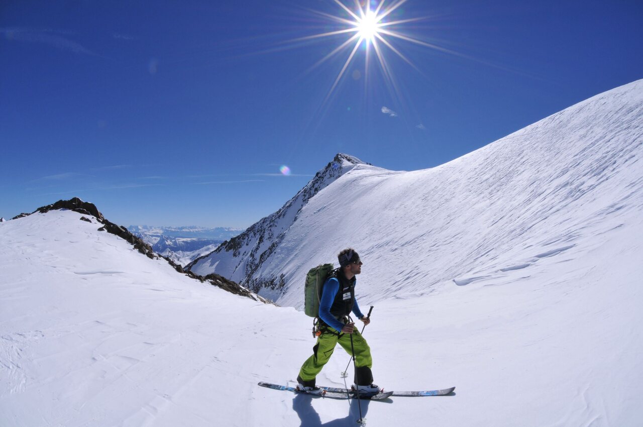 Hinterer Seelenkogel ski tour in the Ötztal Alps – view 1
